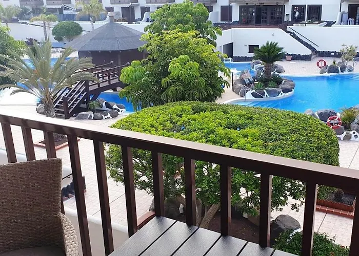 50 Meters From The Ocean Daire