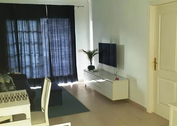 50 Meters From The Ocean Apartment *