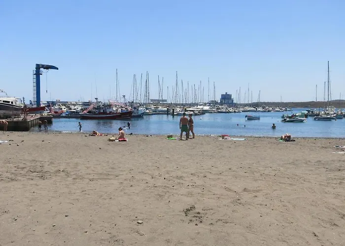 Apartment 50 Meters From The Ocean *