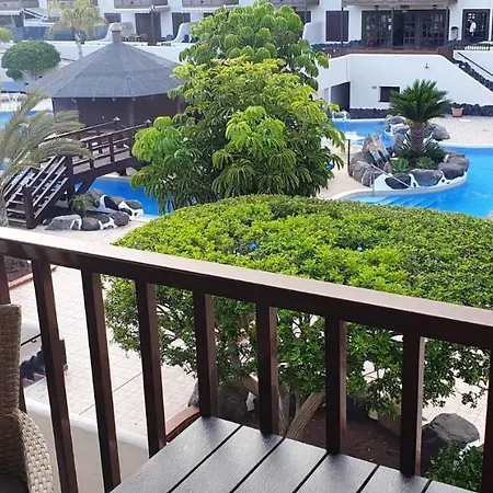 50 Meters From The Ocean דירה